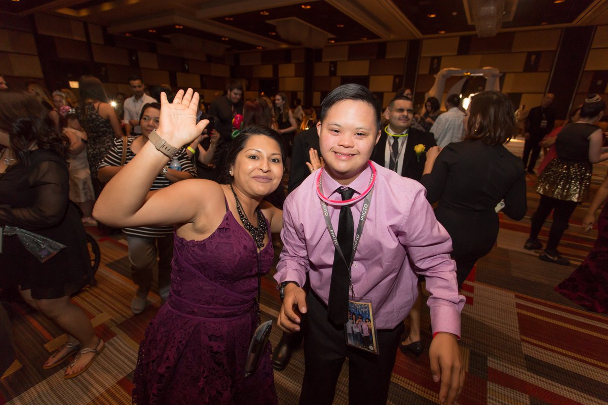 joypromlasvegas's tweet photo. For this #throwbackthursday, we remember when you made new lifelong friends! #itsgonnabesweet #joypromlv #11yearsofjoy #joypromlv2020 #lasvegas #joy #joyfordays #inclusionmatters #inclusion #youbelonghere #community #nonprofit #tbt https://t.co/XjniEvPAO7