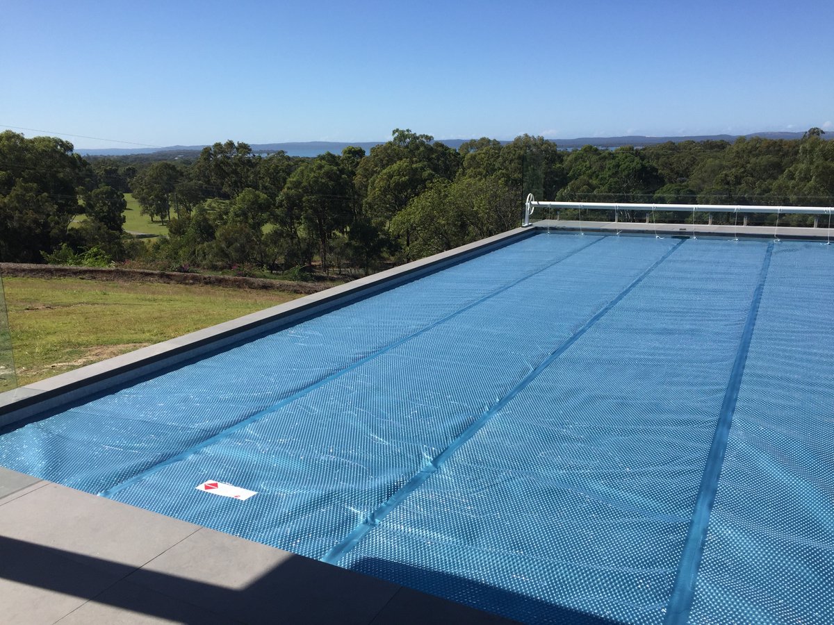 ecosolarheating's tweet image. Pool blankets cut down the evaporation by around 97% helping you save water #poolblanket #poolblankets ecosolarheating.com.au/solar-pool-bla…
