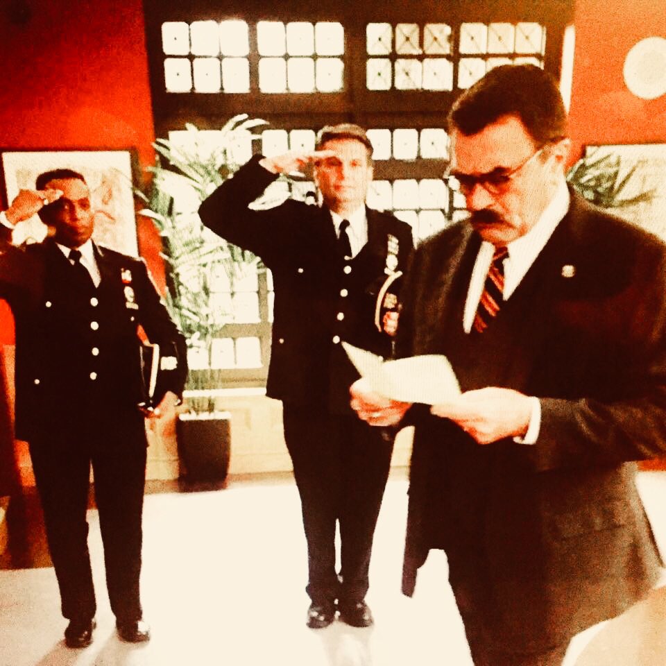 TommyBayiokos's tweet photo. All set to return to 1PP consecutive days with the “TS“ and cast ensemble. #FrankReagansFinest #GormelyStandIn #Bosss #ACopsCop #TV 🎬🎬🥁 https://t.co/ZRF3Qw2pkf