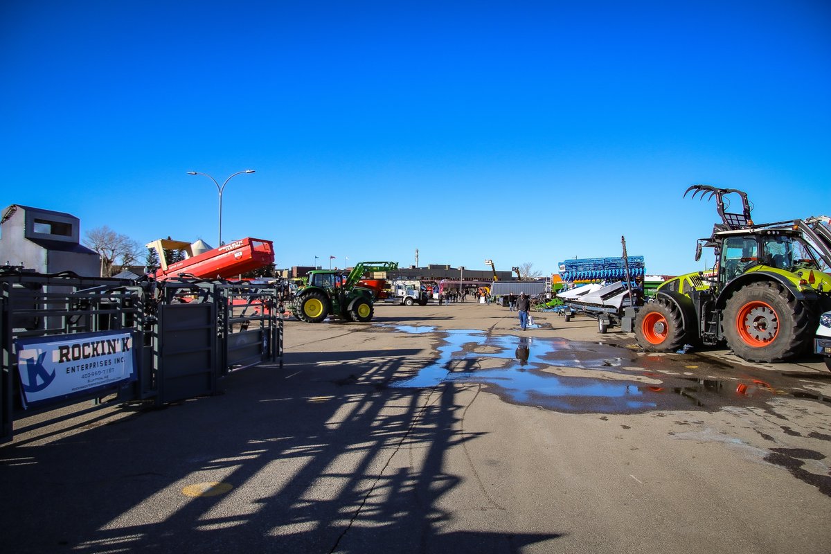 AG_EXPO's tweet photo. 2020 Machinery Row at @SthCntryCoop @AG_EXPO presented by @FCCAlberta & North American Seed Fair presented by @FortisAlberta | FEB. 26-28
.
.
View photo album: https://t.co/cfzRP28jkq
.
.
#yql #lethbridge #itsattheex #abag #westcdnag #yyc #agexpo @TourismLeth @VisitLethbridge https://t.co/SXosYja3Ry