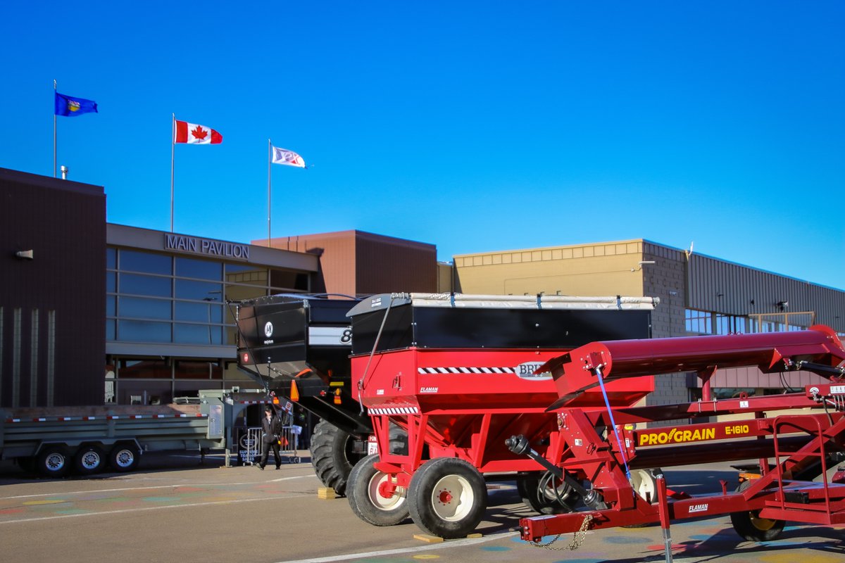 AG_EXPO's tweet photo. 2020 Machinery Row at @SthCntryCoop @AG_EXPO presented by @FCCAlberta & North American Seed Fair presented by @FortisAlberta | FEB. 26-28
.
.
View photo album: https://t.co/cfzRP28jkq
.
.
#yql #lethbridge #itsattheex #abag #westcdnag #yyc #agexpo @TourismLeth @VisitLethbridge https://t.co/SXosYja3Ry