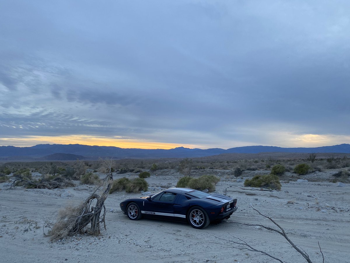 DougDeMuro's tweet photo. Spent six hours in this car today. Always an adventure. https://t.co/9dPNCaCpZp