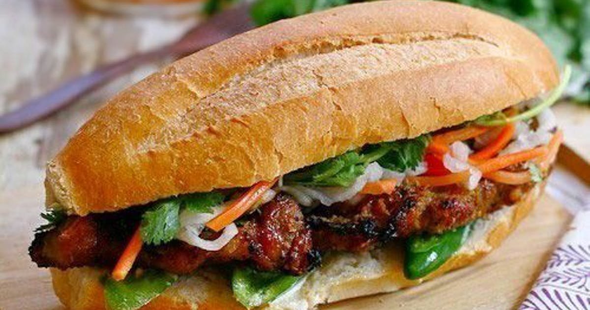 Mấy người không thích đất nước chúng tôi thì thôi chứ sao lại tung tin mất dạy về đất nược chúng tôi như thế hả mấy concho bome này 
BÁNH MÌ VÔ ĐỊCH
#ApologizeToVietNam  #20KoreansStopLying 
#20Kr_YTN_ApologizetoVN
