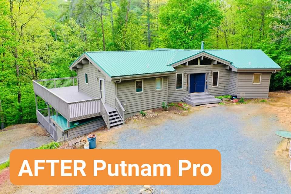 PutnamPro's tweet image. We're BLOWN AWAY by this BEFORE and AFTER 😎😎 The results of this #paintjob are stupendous👍👍 Utterly impressive to say the least! 
☎️ Reserve your date today! (706) 669-3479 #putnampro
#oilbasedstain #homepainting #homestaining #housepainting #painting #staining