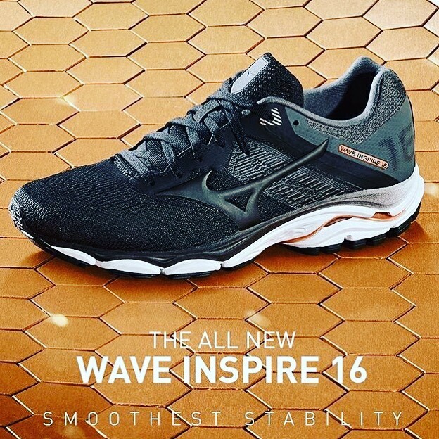 The Wave Inspire 16 is the go-to shoe for moderate support that provides a smoother and more stable transition thanks to Cloudwave technology. The combination of a full length U4ic midsole with U4icX heel wedge offers the perfect balance of a responsive … ift.tt/39aE9hC