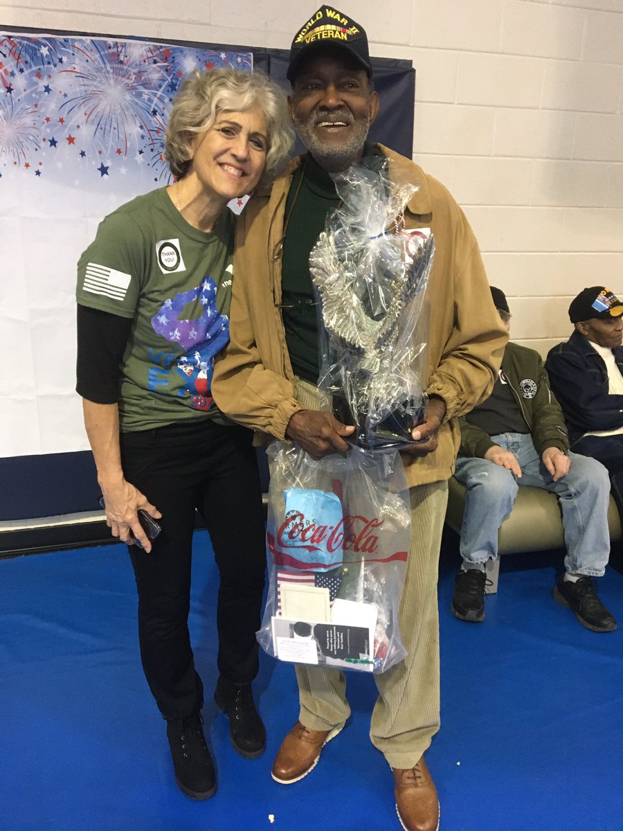 Gary D Cecil tweet media