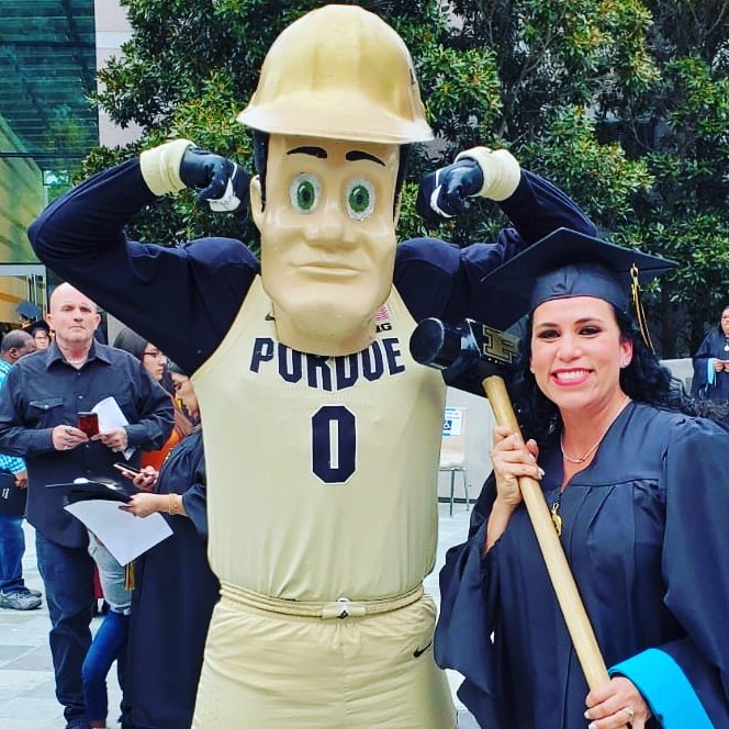 JoyIMunoz's tweet photo. And with this, this chapter closes.  Ready to crush my next goals. Tmo peeps...don't ask yourselves if you should go back to school. Instead, JUST DO IT!  Take advantage of our tuition program and achieve your educational goals! #purdueglobalproud #1HR https://t.co/lpGsIHSBEq