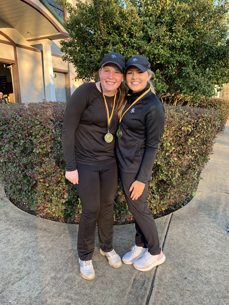 SPGirlsGolf's tweet photo. Girls finish 2nd at Ol’Colony today. @marilynksteed and @TaylorTrible make all tournament team. Congrats! @SpainParkATH @KyleParmley https://t.co/U5tx9Lz1fv