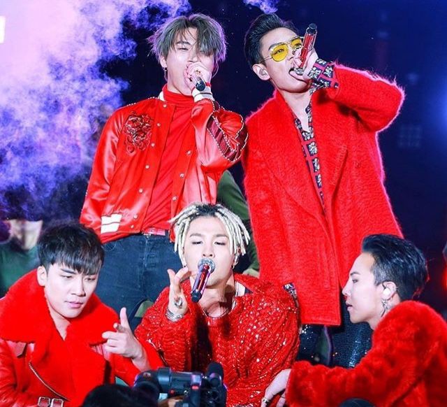 VIPofELF's tweet image. My constants 💙💛💙