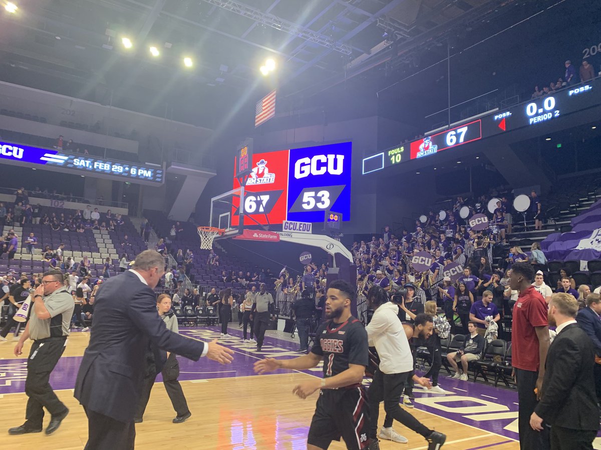 EdPosaski's tweet image. Road warriors ⁦@NMStateMBB⁩ at it again for win # 17 in a row with a victory over ⁦⁦@GCU_MBB⁩ !  ⁩    #AggieUp #WobbleOn