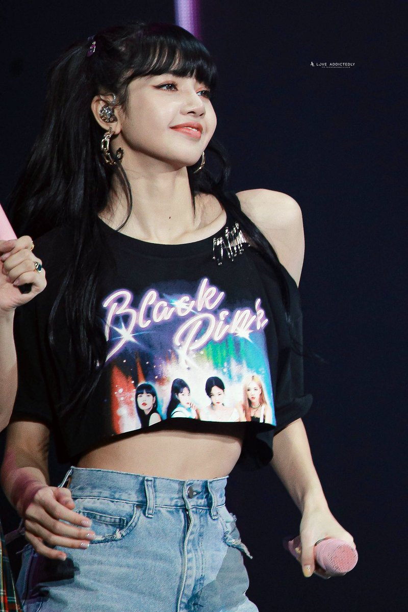 Riho 福岡の爆イケラリサの高画質キター ちょーかわいい 泣ける Blackpink Blackpinklisa Blackpinkinfukuoka