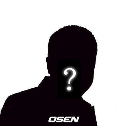 OH_mes2's tweet image. The staff member of a popular singer is currently being tested for Coronavirus after traveling overseas for activities

n.news.naver.com/entertain/now/…