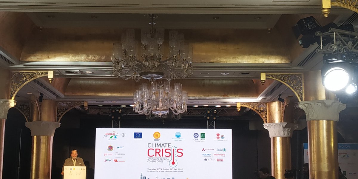 nkakade's tweet photo. #DrNevilleMehta #CEO #MumbaiFirst. Thanking the audience.
#ClimateCrisis #ClimateChange @mumbaifirst #OurCityMatters #ClimateCrisIsReal https://t.co/fq85yBZBje