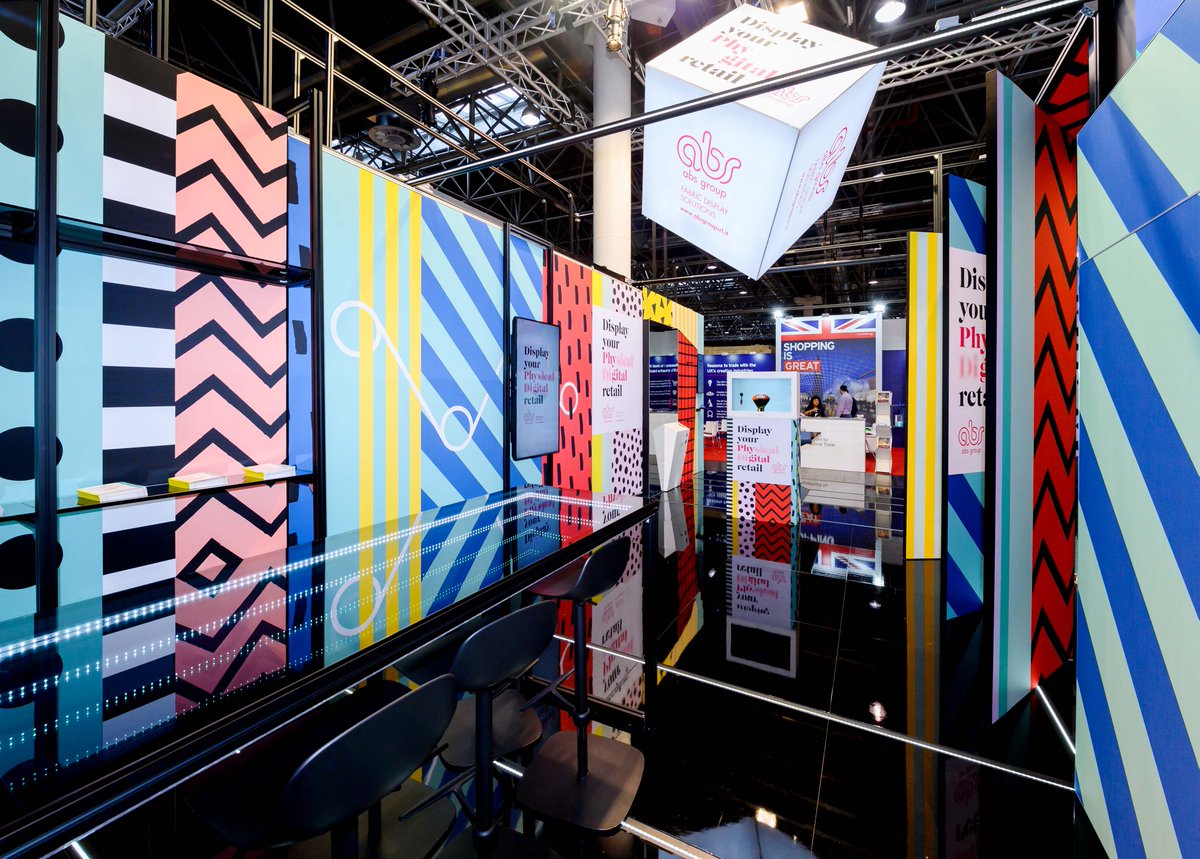 Durante la fiera <a href="/EuroShop/">EuroShop</a> il nostro concept phygital è stato selezionato tra i 10 migliori stand-design su oltre 2400 partecipanti e riportato su diverse riviste di settore italiane ed internazionali. Grazie a tutti! #retail #euroshop2020 #phygitalretail