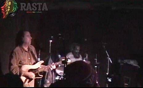 dalehauskins's tweet photo. Direct #guitarist Dale,on my @DCG_USA backing legendary Jamaican #reggae #singer #JohnnyOsbourne with renowned Trinidadian #drummer Wadi Gad @WadiGad sold out show Winstons @WinstonsOB Ocean Beach #SanDiego #California #SouthernCalifornia #Musician #LAMusic #Roots #SoCalReggae https://t.co/TMfq5jWdit