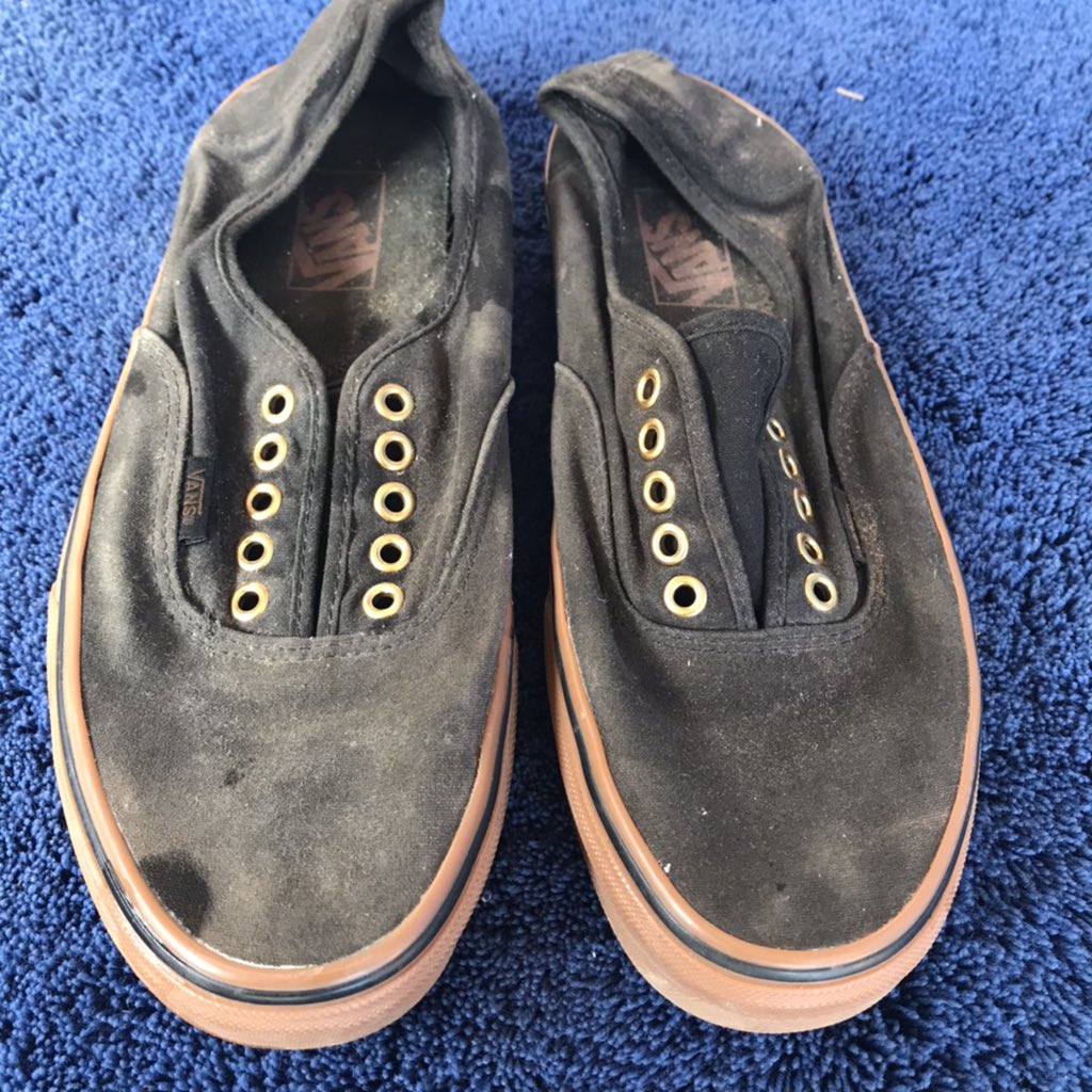 shoecleanerprm's tweet photo. Shoe cleaning and color restoration for @ernestnyd
Before & After ——>
#expertcleaning
#ColorRestoration https://t.co/i2DMZhV0Zr