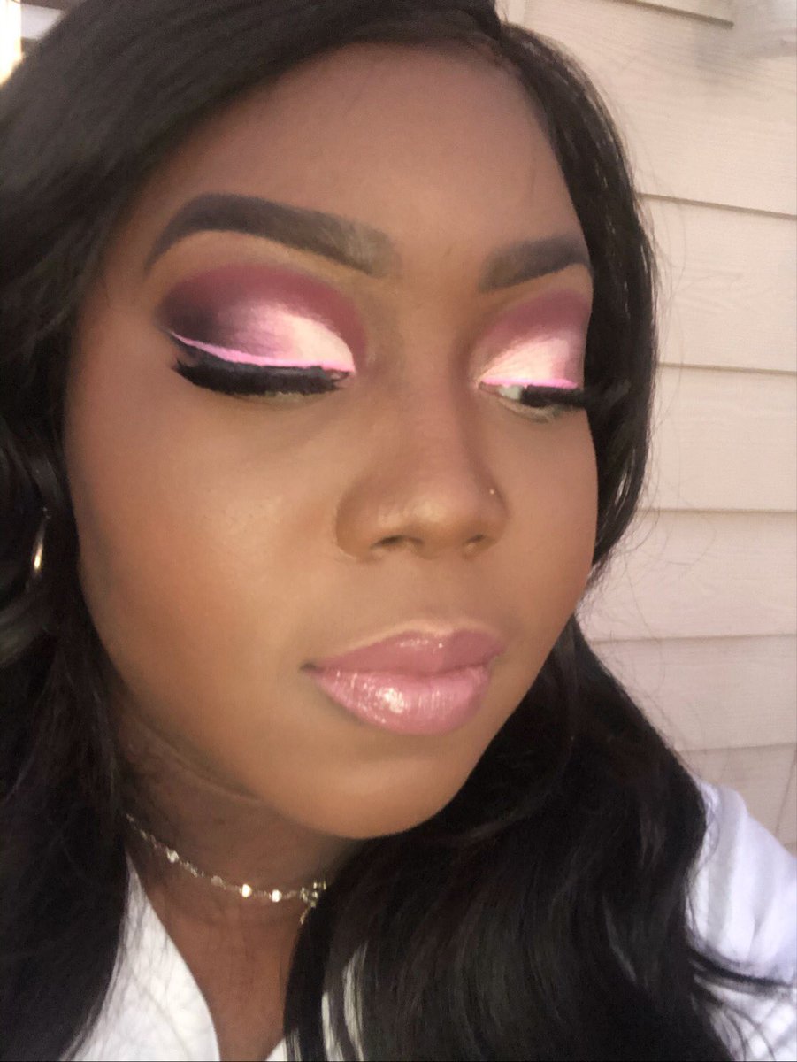 💘 Bee2Chic 💘
Call or Text to book 
713.425.1554
**********************************
#HoustonHair #HoustonMakeup #HoustonMakeupArtist #HoustonMuas #AliefMuas #AliefMakeupArtist #Bee2Chic #makeupartisthouston #houstonmakeupartist #aliefprom #houstonlashartist #stungby🐝