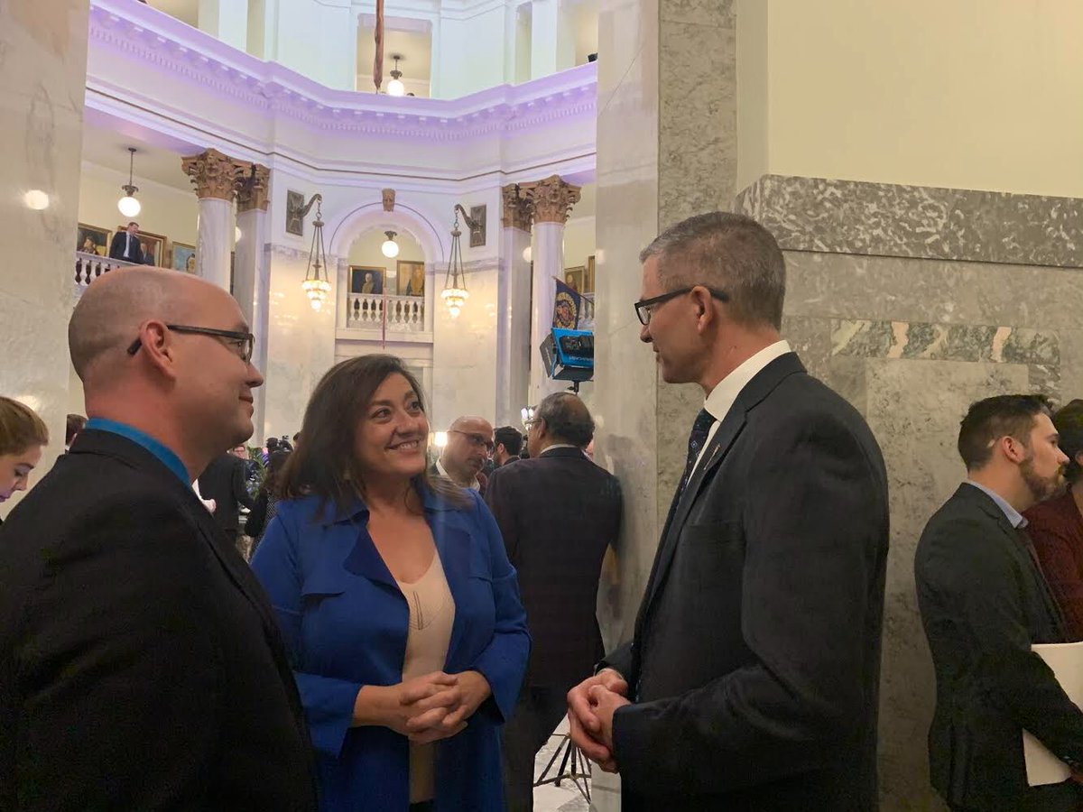 ATBRosetta's tweet photo. #ABbudget at the #AbLeg! Budget 2020 #blueprintforjobs Balanced by 2022-23, maintain budgets for health,education &amp; core social services,focus on creating jobs,growing our economy &amp;streamlining programs #sustainablefuture Thanks MLA Searle Turton for the invitation to take part! https://t.co/ygOHvz8mCh