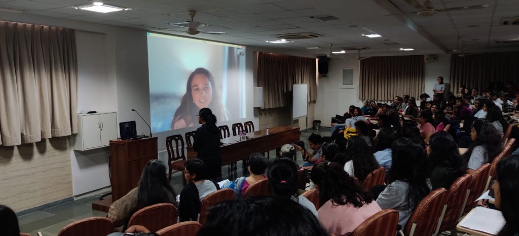 Jane Dyson tweet media