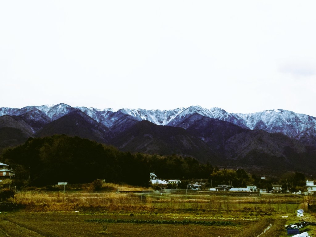 yukawamoto's tweet photo. 美しい比良の麓、ボスコスタジオで楽曲制作へ...輪郭が見えてきた
帰り際、コロナが音楽ライブ配信の在り方を変えるきっかけになるかも...という雑談
#boscomusic #勇さん https://t.co/Z5DwhNW3h8