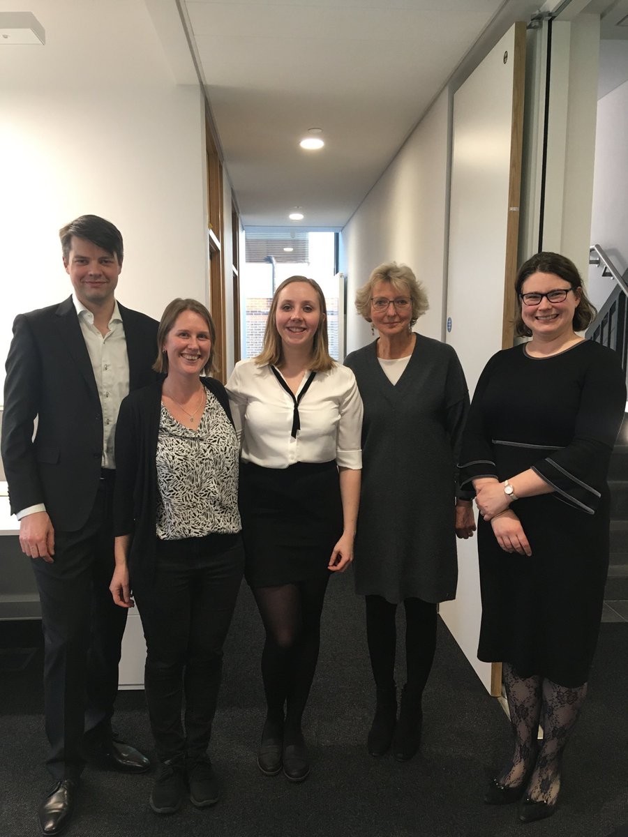 EmilyLHinson's tweet photo. It feels very surreal to say that I’ve passed my DPhil viva (with minor corrections!) 👩🏼‍🎓 

Thanks to @LennartVerhagen and Jane Burridge for being my examiners, and to @cjstagg and @Mels_Science for being incredible supervisors! https://t.co/udlqiRQZdK