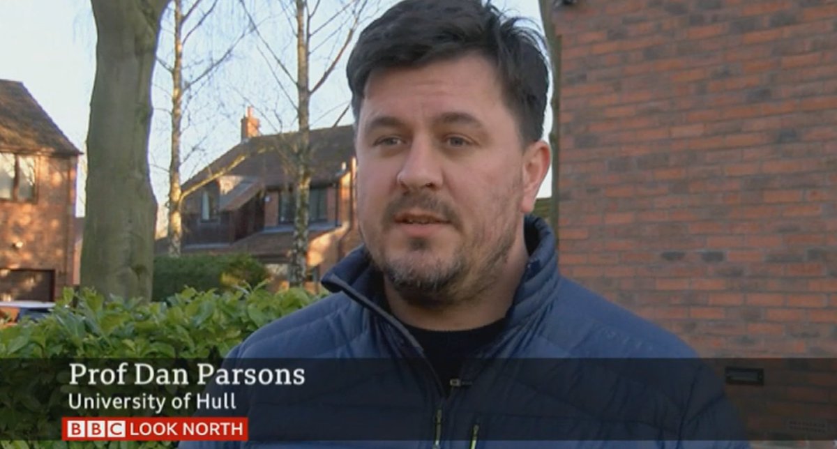 bedform's tweet photo. Extensive and ongoing #flooding on the lower #River #Aire. Spoke to @BBCNews on the causes, how dredging would not have helped much at all, the impact of #ClimateChange on wet days already and how flood risk is set to double globally by 2050. https://t.co/ZS3hzmko2j