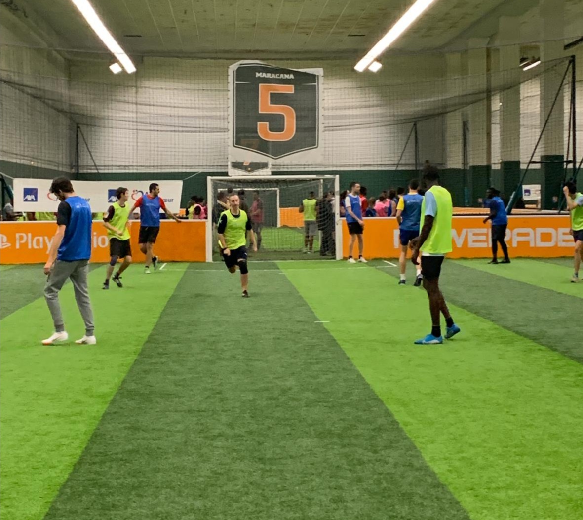 Du sport ⚽️ + de la #solidarité 💸 = #AXACharityCupMixte 🙌🏻

Organisé par #AXAAtoutCoeur, ce tournoi permet de reverser des fonds à 6 associations partenaires. 
Bravo aux équipes pour leur engagement ! 

#ProudToBeAXA #Inclusion #football