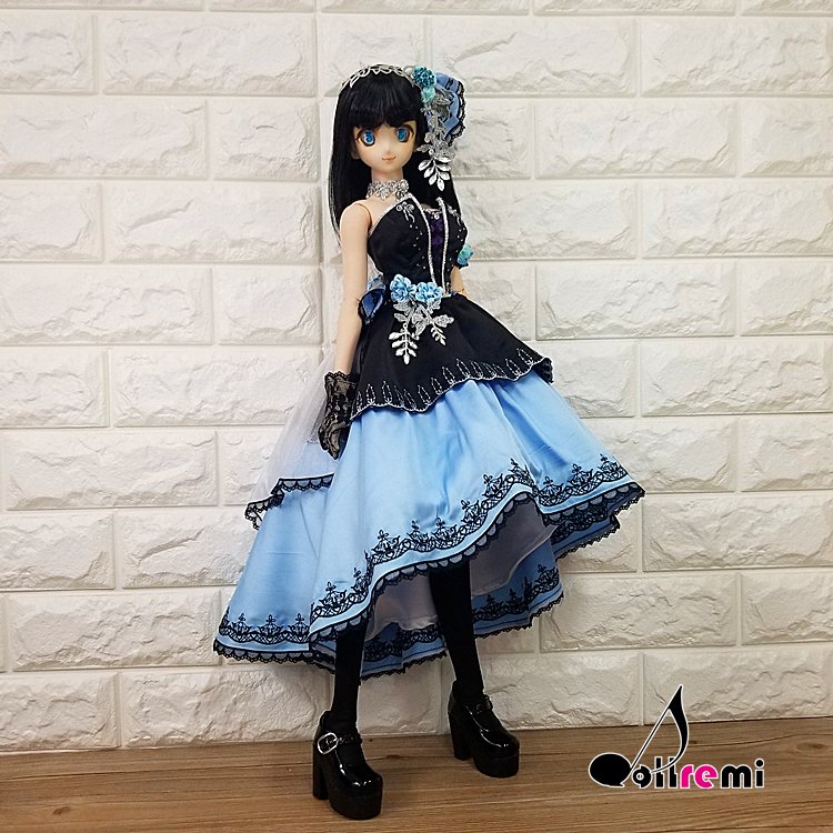 hoffmanntoybox's tweet photo. 🌿#MrHoffmannsToyBox #2020SpringDollyParty Vendors🌿

Here comes an old friend👇

🌿 @dollremi 🌿

No matter you are looking for DD's sexy cheongsam, MDD's lovely uniform, or OB11's cool animal rompers......You can find them all at Dollremi's booth 💞 https://t.co/PwYAbCXK08