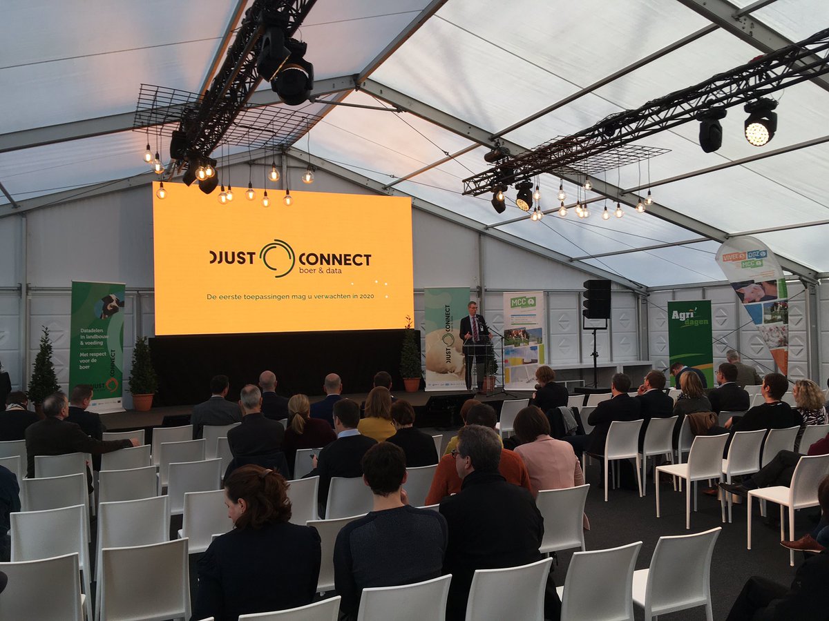 DjustConnect's tweet photo. Joris Relaes van @ILVOvlaanderen duidt op het belang van administratieve ontzorging en wat data delen daarvoor kan betekenen. “We zitten al lang op oplossingen te wachten, maar vandaag zetten we een grote stap en dat doen we eerst in de melkveehouderij” https://t.co/CPRr3YHWcW