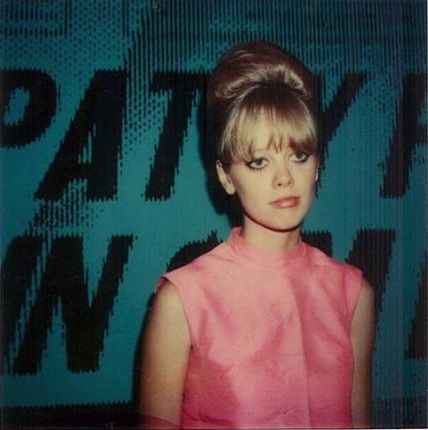 Happy Birthday to B52\s vocalist Cindy Wilson, born on this day in Athens, Georgia in 1957.    