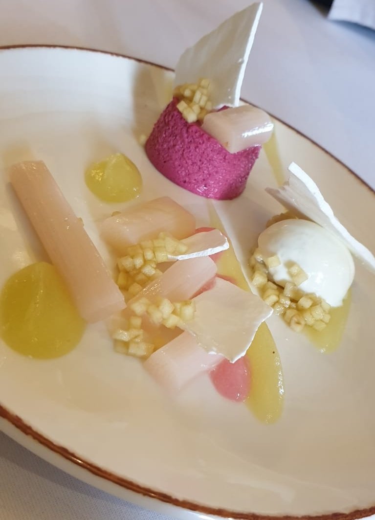 A sneak preview of the new menu launching soon...
#FoodieFriday #Cringletie #Peebles