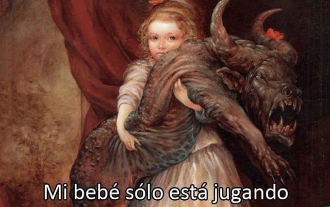 Flantasma1's tweet photo. Cuando tu perro empieza a ladrarle a alguien y mostrarle los dientes https://t.co/79UPdDBrlh