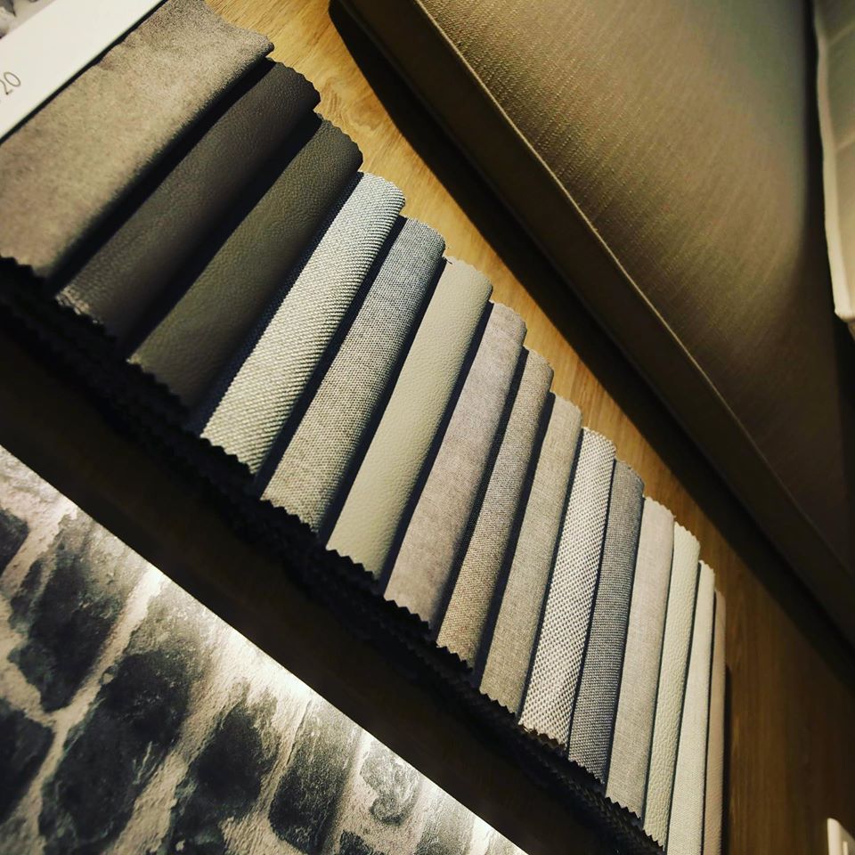 LiterilandE's tweet photo. Tête de lit ultra personnalisable. Du confort à la décoration, vous avez un large choix pour votre future literie haut de gamme. LITERILAND ELITE, la nouvelle dimension du sommeil. Expérience unique à vivre dans son Sleep Spa.

https://t.co/RLNsgtASM1

#magasinliterie #literie https://t.co/rYwnAiW9In