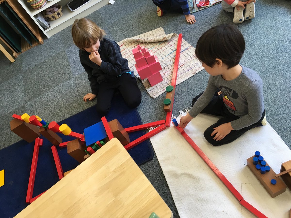 MSTokyoCedar's tweet photo. A spontaneous collaboration followed by individual interpretation #MSTcreativity #MSTconcentration #MSTsunshine https://t.co/K28CE414a4