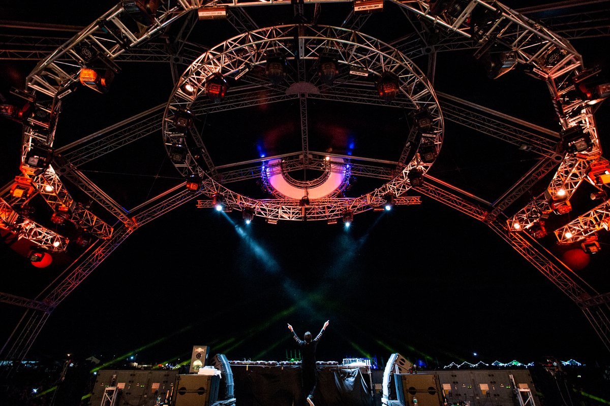 MobileMediaMob's tweet photo. We’re always up for a party, especially when we get to shoot, select and edit all the content for it. This one was way back in 2014 for @ultrasouthafrica
Read the Case Study - link in bio - https://t.co/LctJjDs0kc
#ULTRAfestival #ULTRASouthAfrica #MMMob #MobileMediaMob https://t.co/VhTOZvctB4