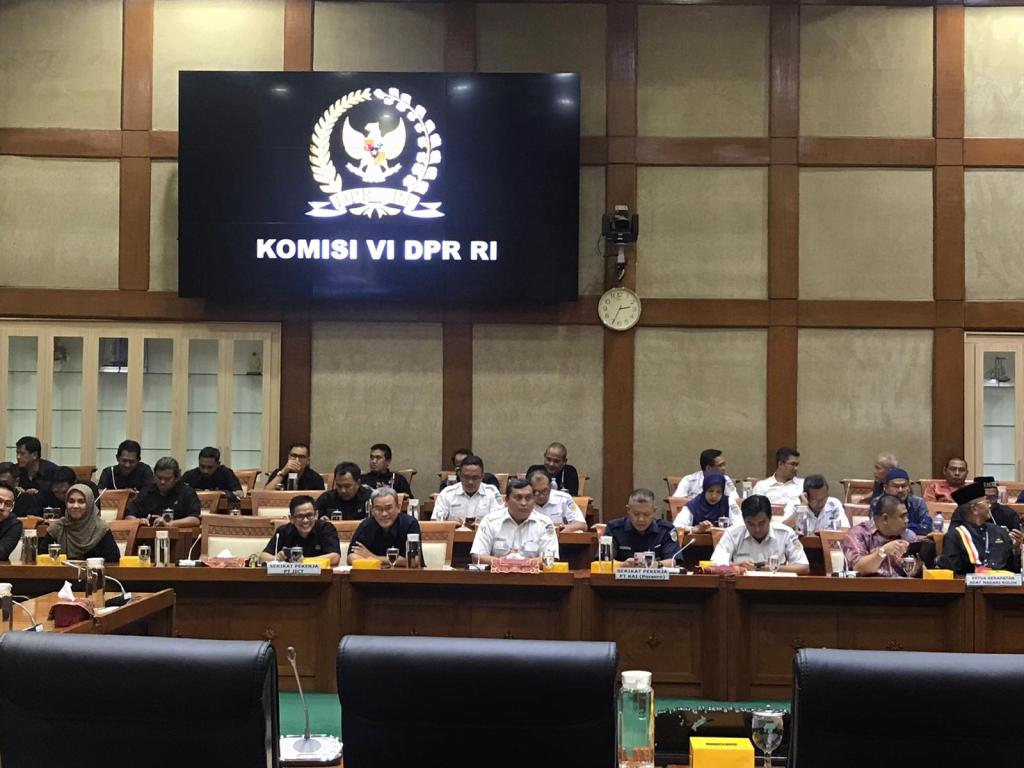 bisjaknews's tweet photo. DPR RI Dukung Nasionalisasi JICT dan Batalkan PHK Sepihak https://t.co/FwqqDEzuOQ https://t.co/KUaFmx0l4p
