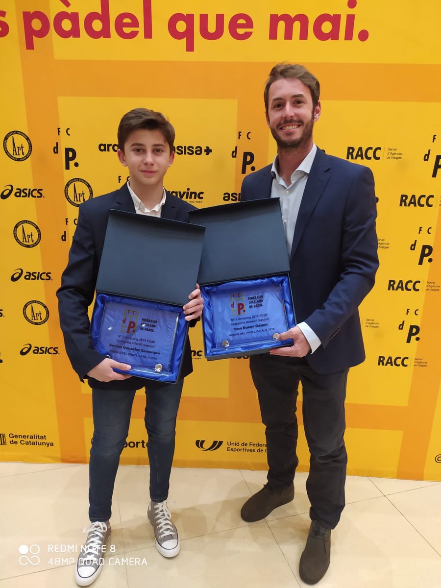 tennisdespi's tweet photo. Moltissimes Felicitats Toni Bueno i FERRAN González pel Reconeixement que heu rebut a la 1a Gala del Pàdel Català com a millors jugadors de la vostra categoría

#tennisdespi @tonibuenog @ferranpadel @fcatalanapadel #galadepadel #premimerescut #padel #esports #febrero2020 https://t.co/e17JDMrrcc