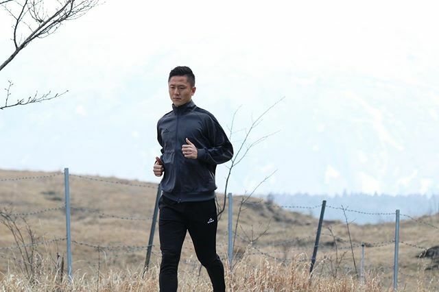 【再入荷】
TRAINING JERSEY
¥7,590(税込)
col:ダークグレー
【再入荷】
SLIM FIT LONG PANTS ¥9,450(税込)
col:ブラック
#rearrival#fit#jersey#training#long#pants#sports#wear#gym#running#park#aso#mountain#snow#阿蘇#雪山#ランニング#EVOLE#evolejapan ift.tt/2I3yYUW