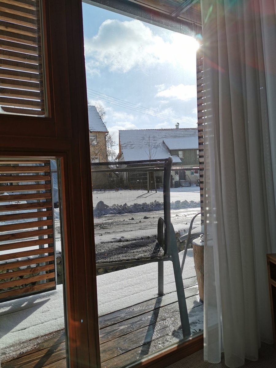 nislika74's tweet image. Heute geht es zu @Paravan_Mobil. Ich bin gespannt, welche technischen Möglichkeiten ich mir ansehen und ausprobieren kann. #autoumbau #Mobility #Mobilität #wheelchair #innovative