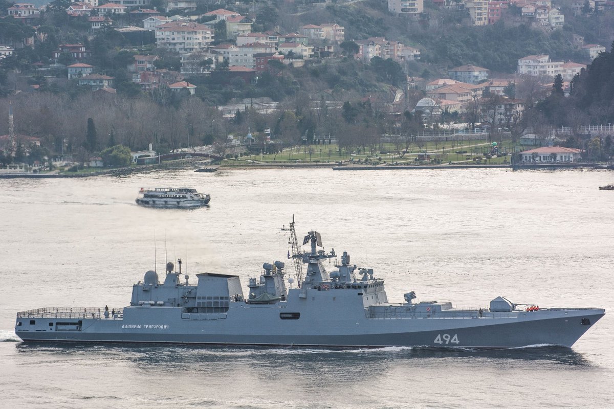 Photos of the Black Sea Fleet's Admiral Makarov and Admiral Grigorovich Project 11356 frigates passing through the Bosporus on their way to the Mediterranean Sea. 52/ https://vk.com/milinfolive?w=wall-123538639_1351417