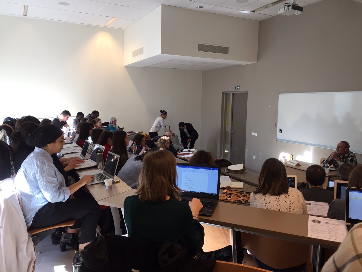 Droits_Debout's tweet photo. Journée de formation sur le travail des personnes détenues : ouverture avec le retour d’expérience de M. Éric Jayat @MikaBenillouche @ucly @Dr_penal https://t.co/riPxrDzbIy