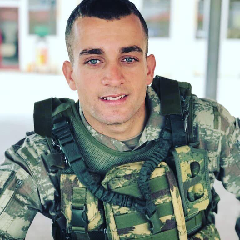 TurkcuPaylasim's tweet photo. İdlib şehitlerimiz;

🇹🇷Burkay Turgut Yılmaz (Antalya) 
🇹🇷İbrahim Tuzel (Mersin) 
🇹🇷Ali Taşöz (Kayseri) 
🇹🇷Güven Kurtulmuş (Bitlis) https://t.co/vpUDMrNadu