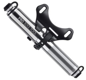 mtbpassione's tweet photo. Black Friday 2019: le opportunità da non farsi sfuggire

Natale e’ alle aporte e fare un regalo ad un biker puo’ essere una impresa soprattutto se magari non si é “del settore”.
Ho preparato questa mini guida visuale ai regali che più piacciono ai b…
https://t.co/sTz5kSw3KK https://t.co/7gaKboLVSg