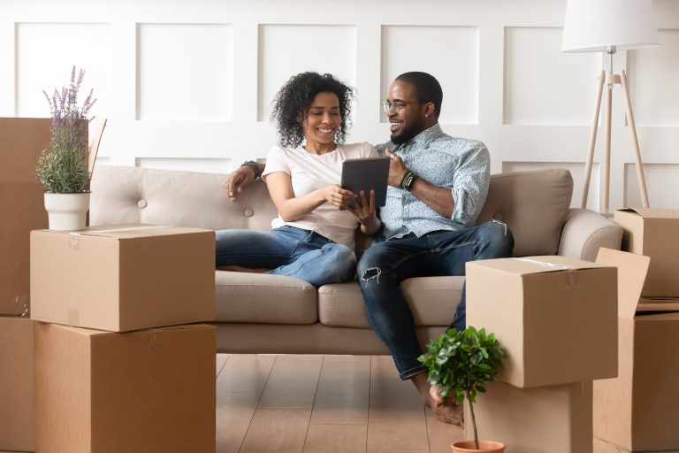 DMIFinanceUK's tweet photo. Property auctions could be the key to fulfilling a first time buyer’s dream of owning their own home. Read our MD Wayne Gray’s blog on why auctions don’t just have to be the domain of developers and investors. https://t.co/iZ9GuKhS9c #propertyauction #mortgages #propertymarket https://t.co/ybooFlGUoH