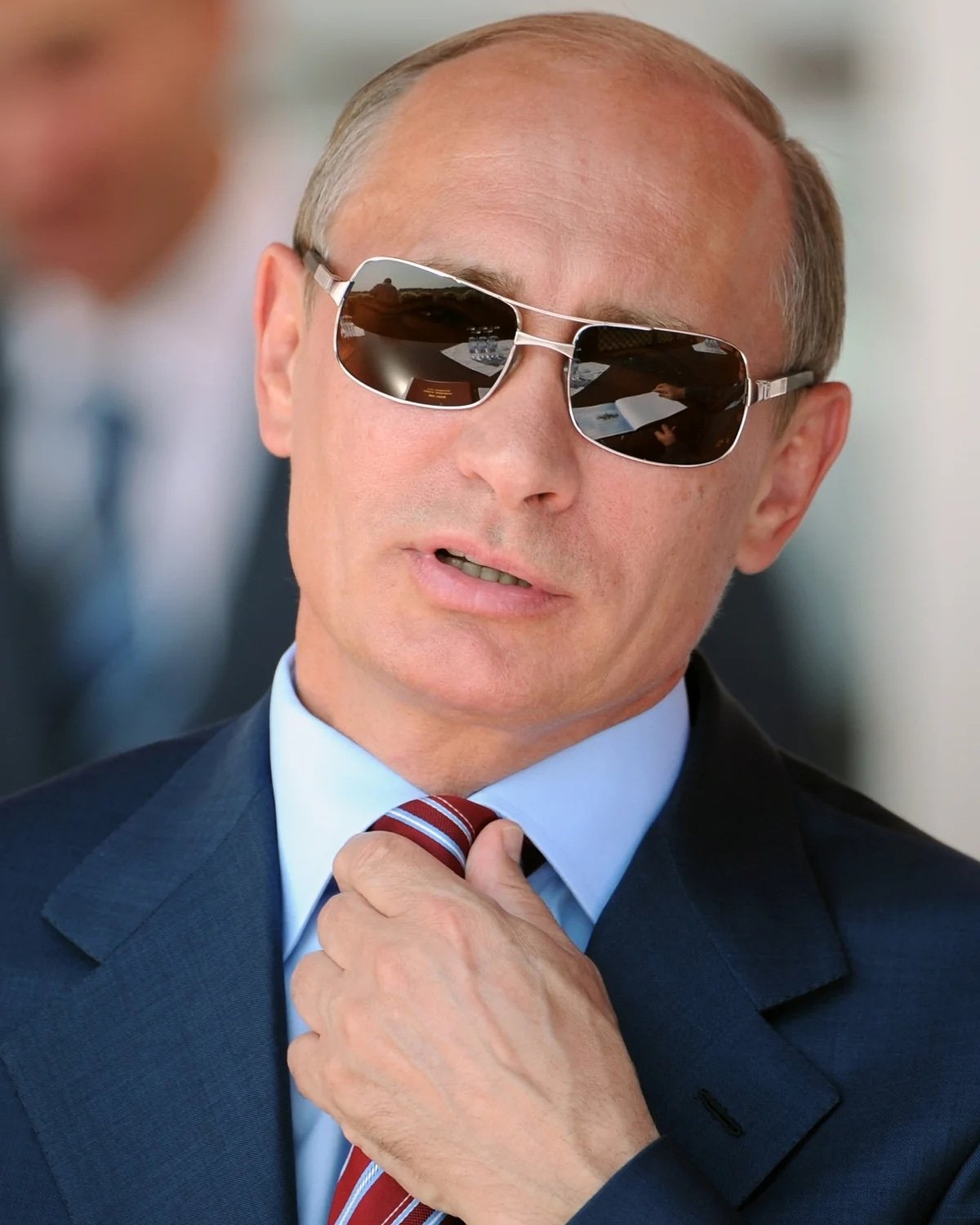 Путин Владимир Владимирович в очках