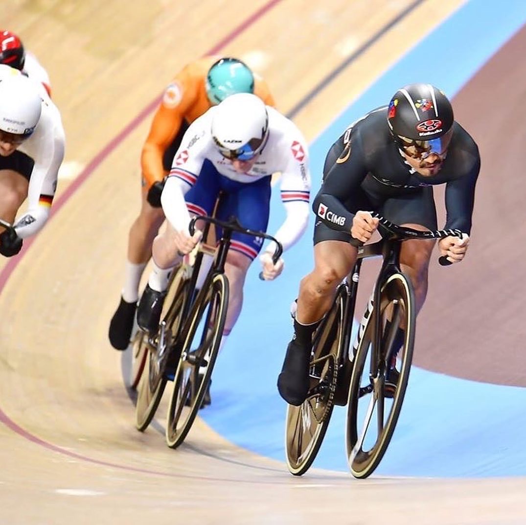 Vorteqsports's tweet photo. It was a podium for @AzizulAWANG  at the track world championships yesterday. Azizul was wearing our Tokyo Edition skinsuit and riding the @wxr_bikes Vorteq Track bike. #TokyoEdition #Vorteq https://t.co/3FzhFlmcA0