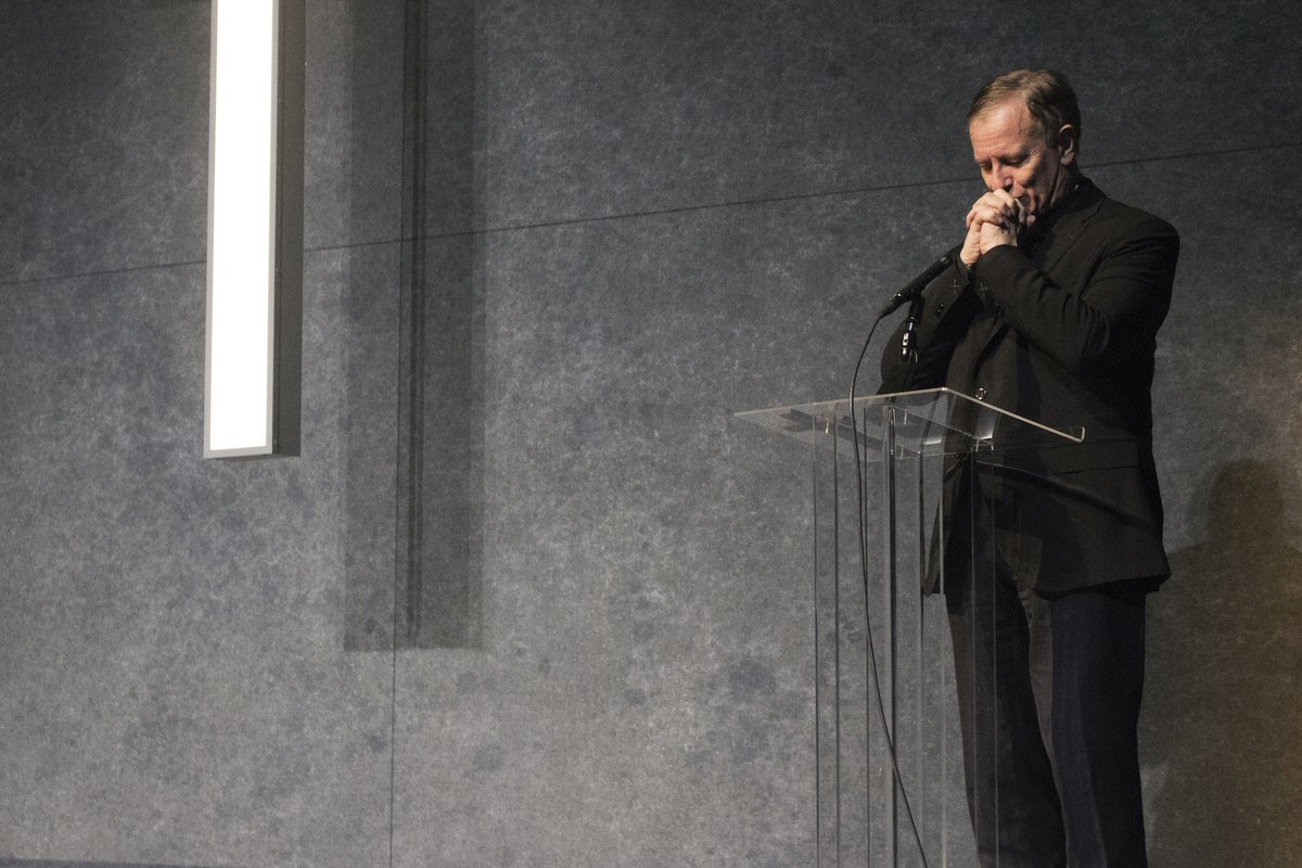 "Le texte résonne en chacun de nous quelles que soient nos convictions …" Merci <a href="/toptopicleblog/">Top-Topic, le blog</a> !
👉 Pour réserver vos places : bit.ly/2S0jU02
👉 Pour lire l'article : bit.ly/2Vk87M5