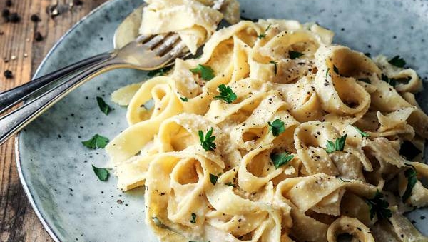 Props to Alfredo for this Vegan Fettuccine Alfredo🙌 sharing.kptncook.com/c7TGMiy0k4

#pasta #alfredo #fetuccine #veganpasta #comfortfood