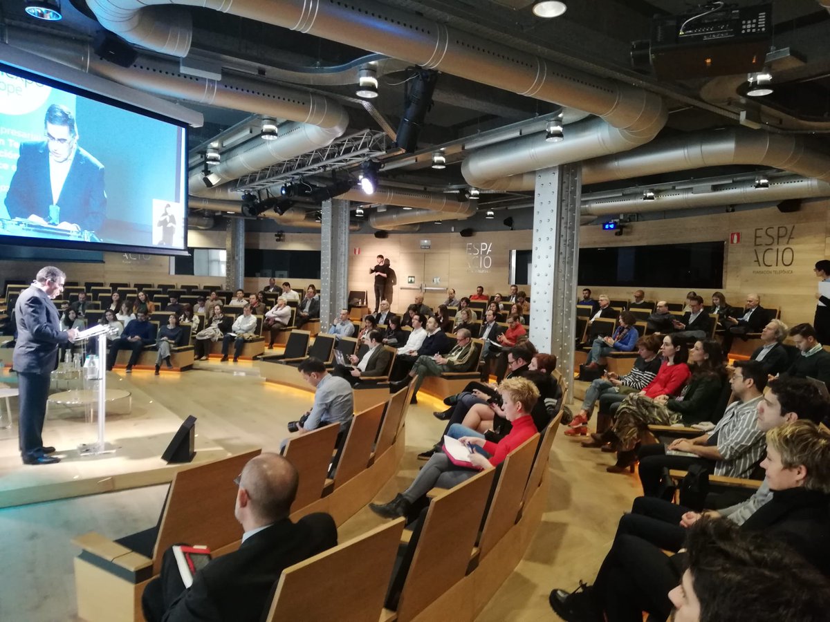 OpenExpoEurope's tweet photo. 📢 5 #Tendencias claras para este 2020

◾️#InteligenciaArtificial aplicada a todo los sectores
◾️#opensource como elemento de aceleración de la innovación
◾️#ciberseguridad como elemento imprescindible
◾️#IoT
◾️#cloudcomputing

#OpenExpo2020 #Innovación #Tecnología https://t.co/thrn5gEk3j