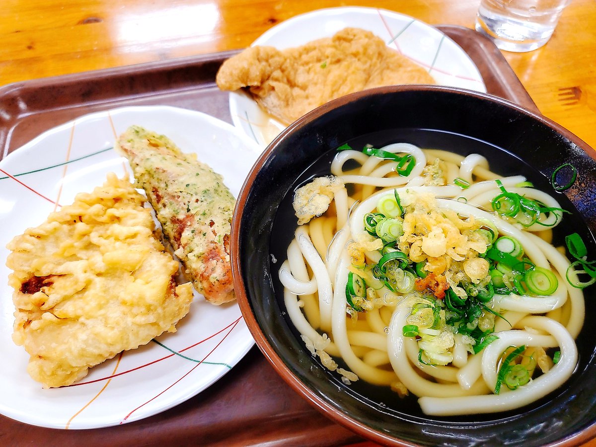 東 俊介 Pa Twitter うどん県高松市栗林町 りつりんちょう の名店 上原屋 のかけうどん いりこのダシが効いたつゆにコシのある麺というこれぞ讃岐うどんな一杯 ちくわ天 おあげさん 珍しい高野豆腐の天ぷらも非常に旨し 絶対食うべし 上原屋 讃岐うどん